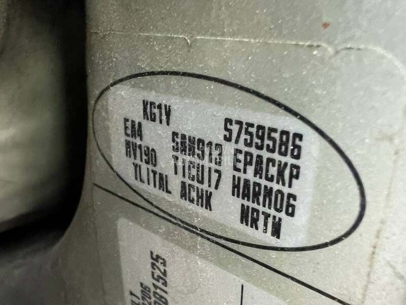 Vrata prednja leva MV190