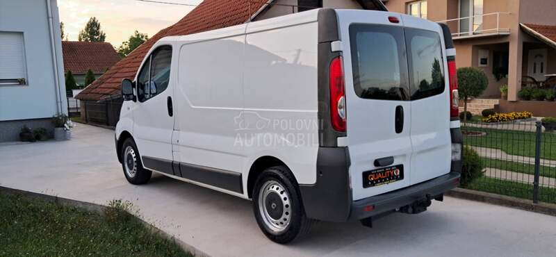 Renault Trafic 2.0 dci 115