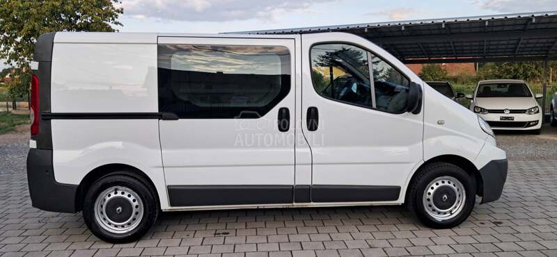 Renault Trafic 2.0 dci 115