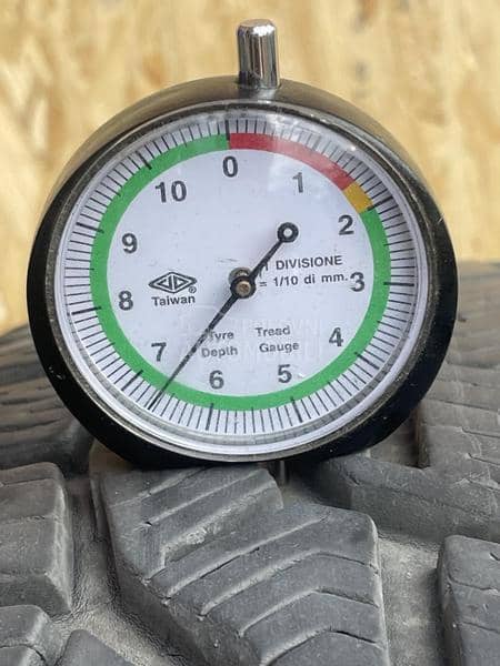 Riken 215/65 R16 Zimska