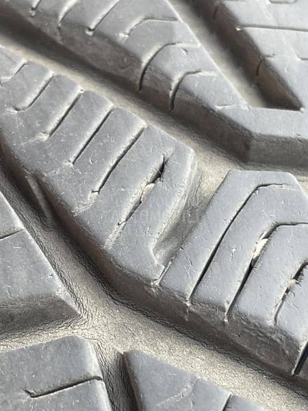 Riken 215/65 R16 Zimska