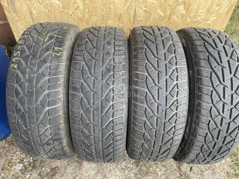 Riken 215/65 R16 Zimska