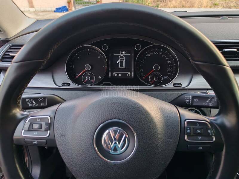Volkswagen Passat B7 2.0 TDI