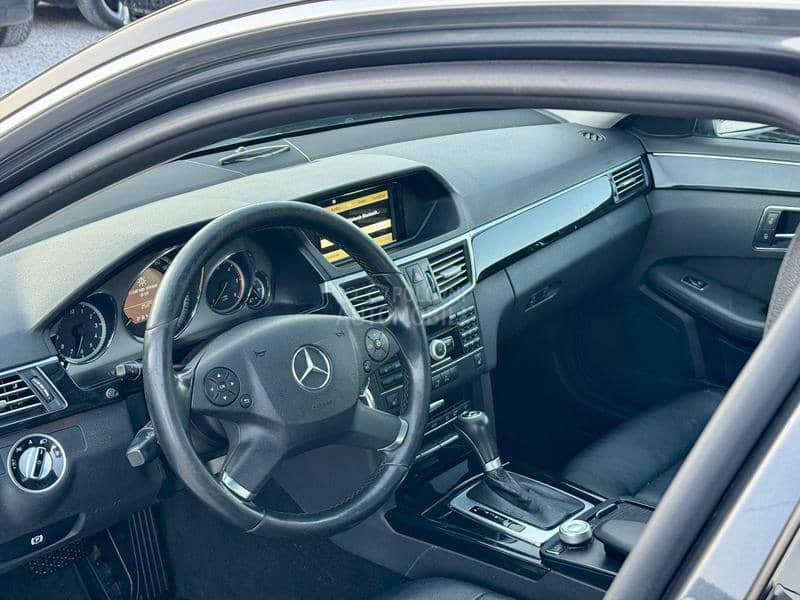 Mercedes Benz E 250 Avantgarde