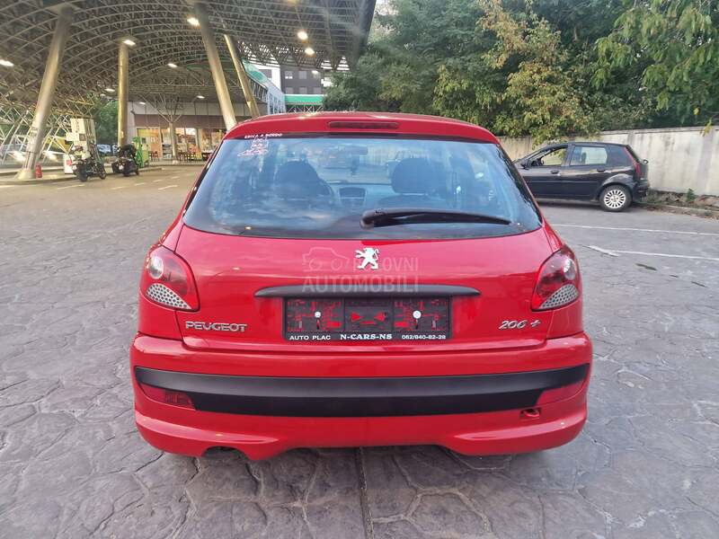 Peugeot 206 plus 1.1