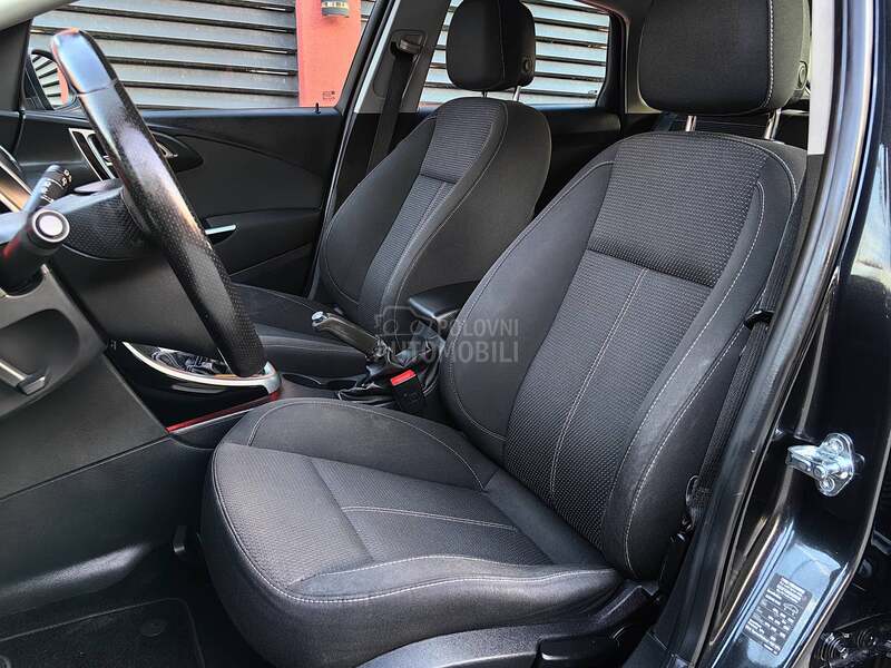 Opel Astra J 1.7CDTI XEN0 TESLA