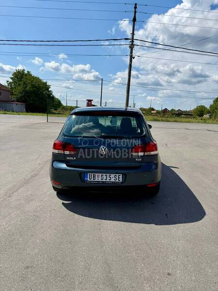 Volkswagen Golf 6 HIGHLINE    O P I S