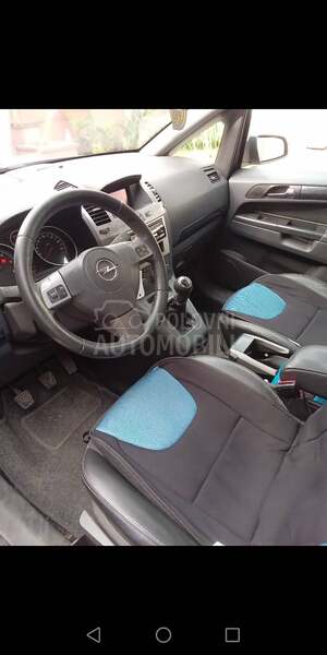 Opel Zafira b
