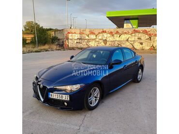 Alfa Romeo Giulia 