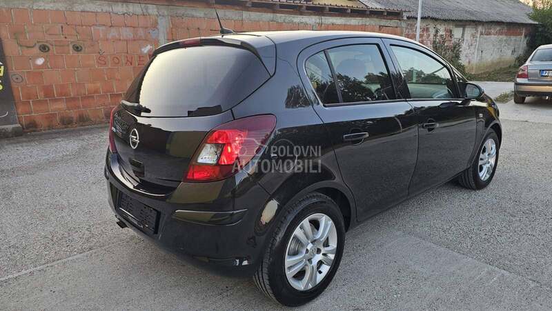 Opel Corsa D 