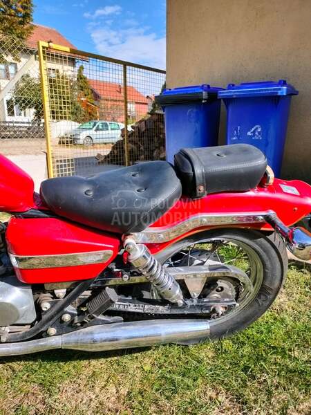 Honda CA125 REBEL