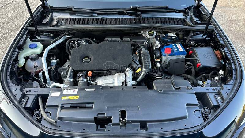 Peugeot 508 HDi ALURE LED PANO