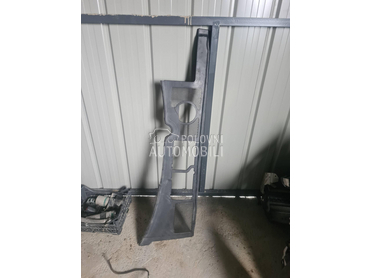 Maska iznad akumulatora za Audi A4 od 2001. do 2007. god.