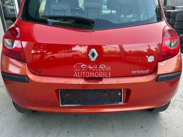 Branik zadnji crveni TED75 za Renault Clio od 2005. do 2014. god.