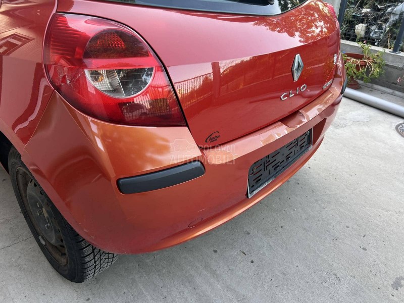 Branik zadnji crveni TED75