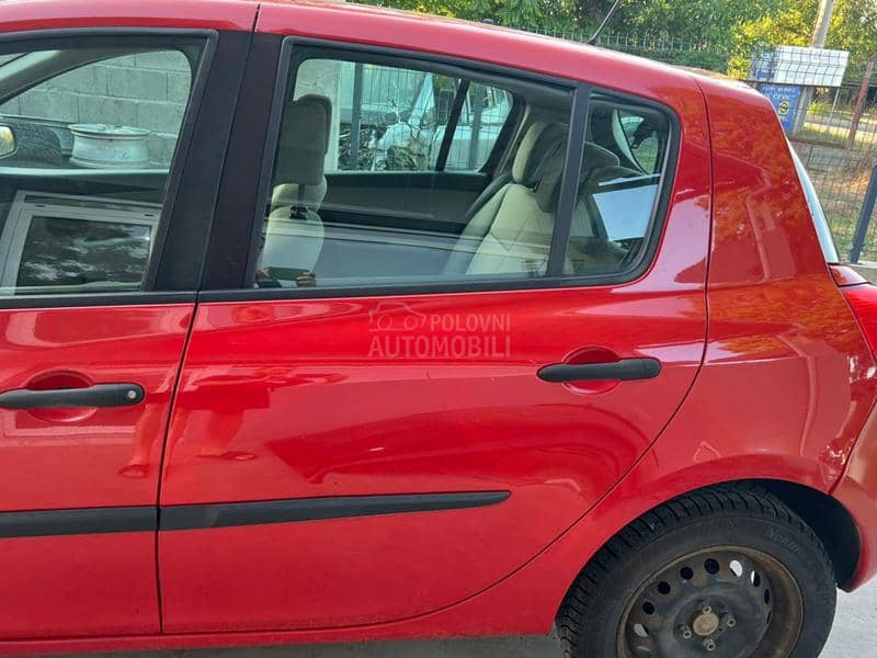 Vrata zadnja leva TED75