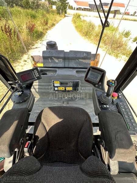 CAT CD 54B