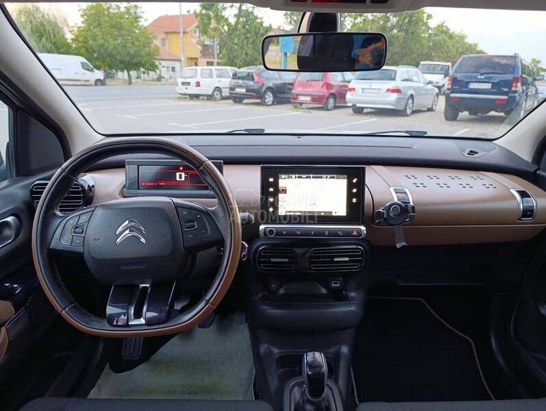 Citroen C4 Cactus PANO