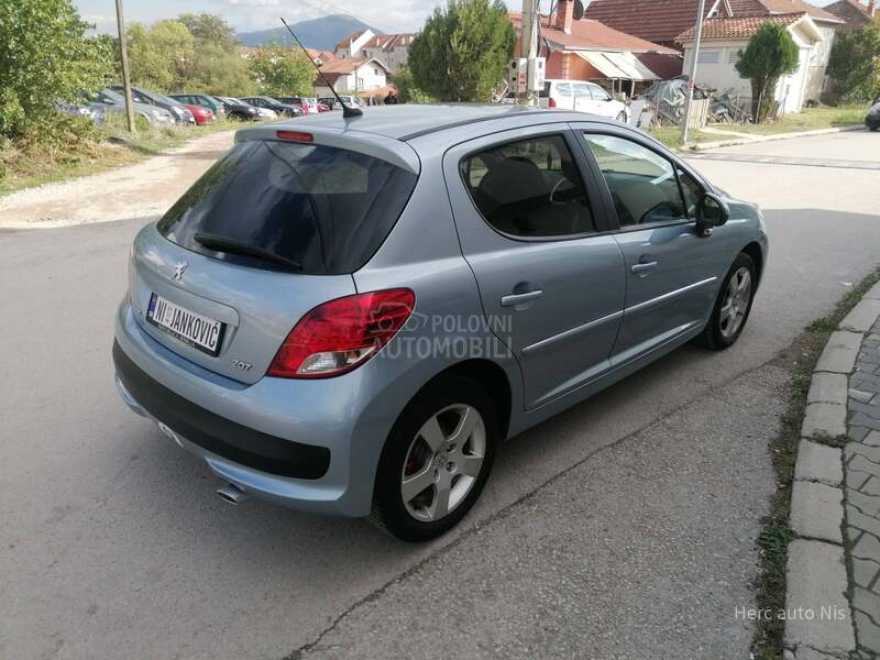 Peugeot 207 1.6i HEAVEN LINE CH