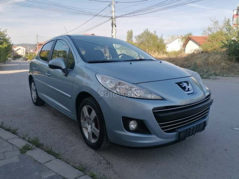 Peugeot 207 1.6i HEAVEN CH