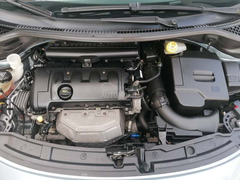 Peugeot 207 1.6i HEAVEN LINE CH