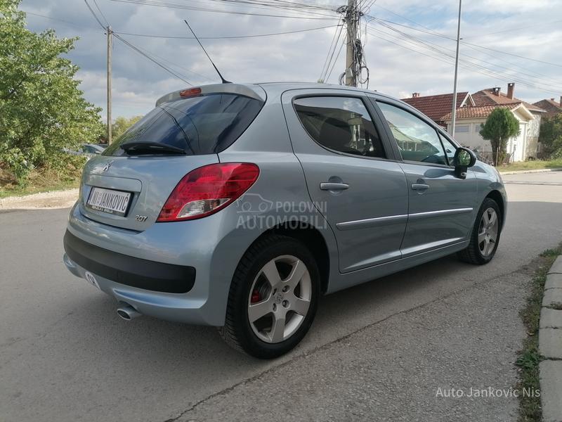 Peugeot 207 1.6i HEAVEN LINE CH