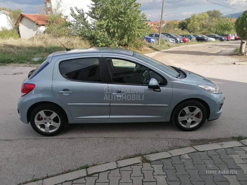 Peugeot 207 1.6i HEAVEN LINE CH