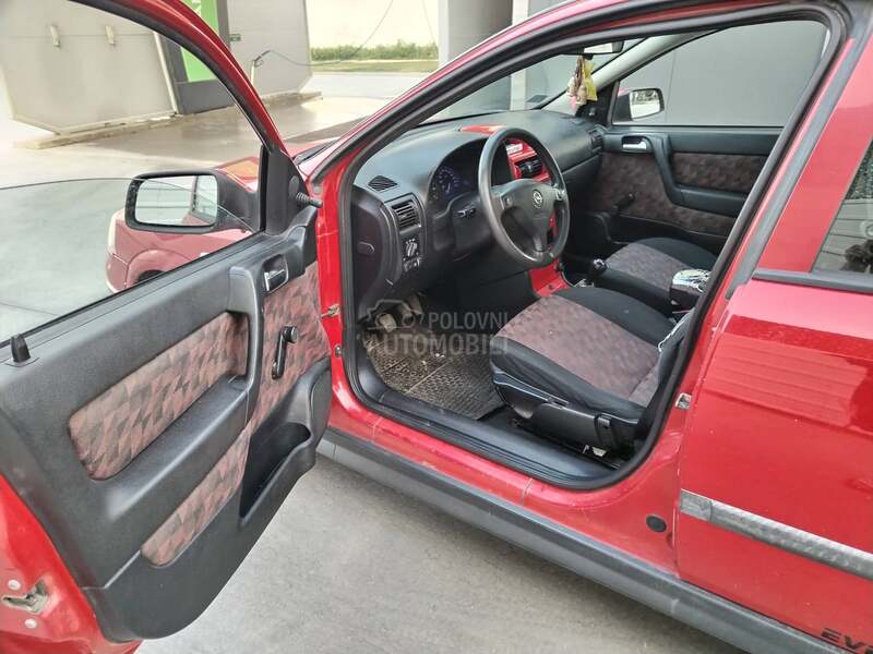 Opel Astra G 