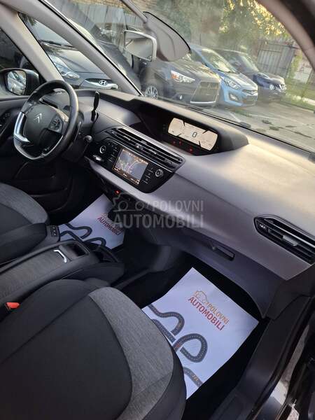 Citroen C4 Grand Picasso 1.6hdi restajling