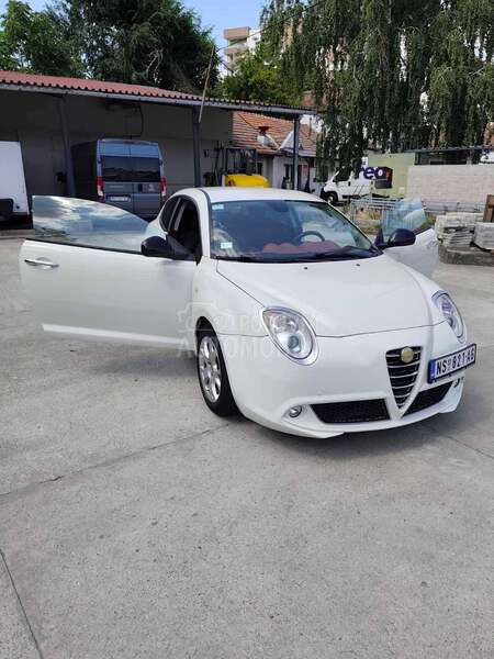 Alfa Romeo MiTo 