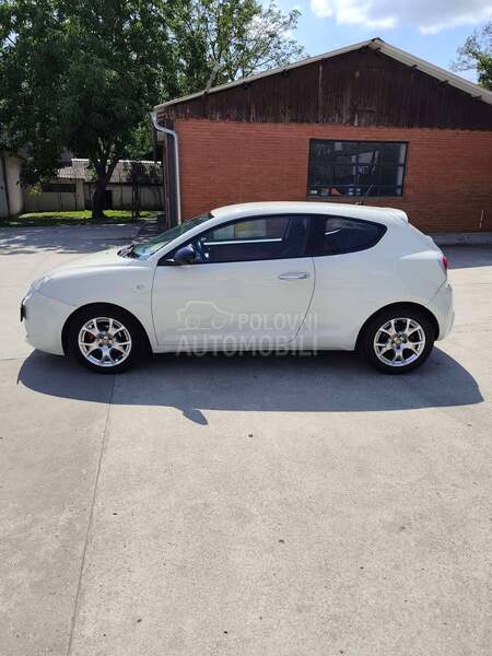 Alfa Romeo MiTo 