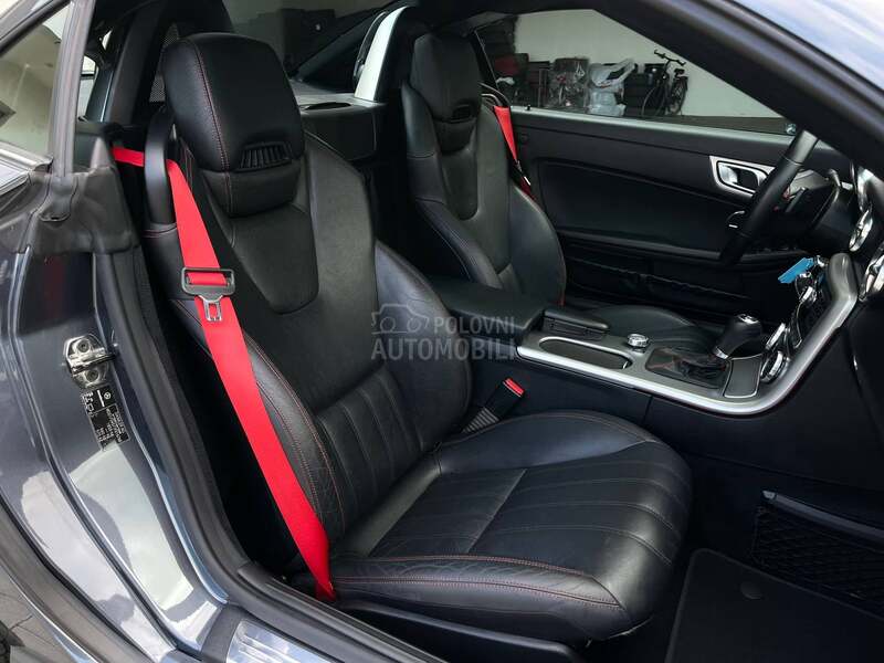 Mercedes Benz SLK 350 AMG CH