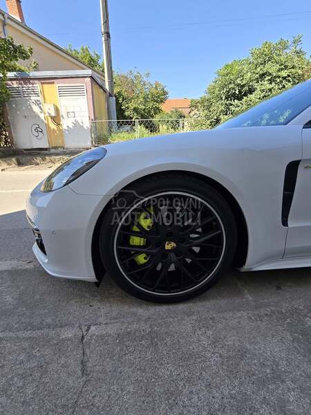 Porsche Panamera E-Hibryd