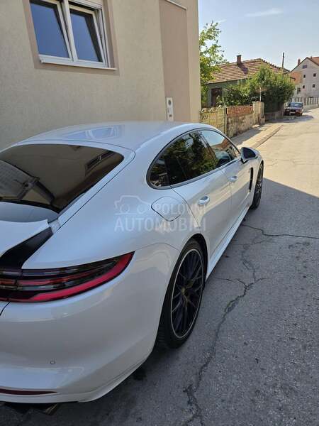 Porsche Panamera E-Hibryd