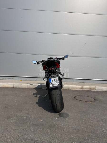MV Agusta Brutale Dragster