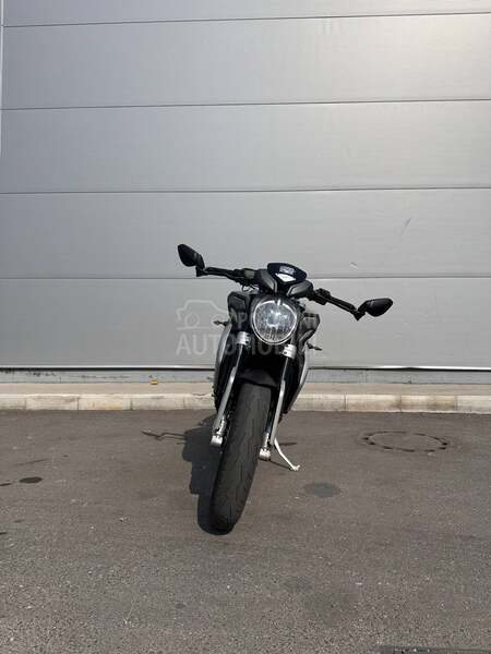 MV Agusta Brutale Dragster