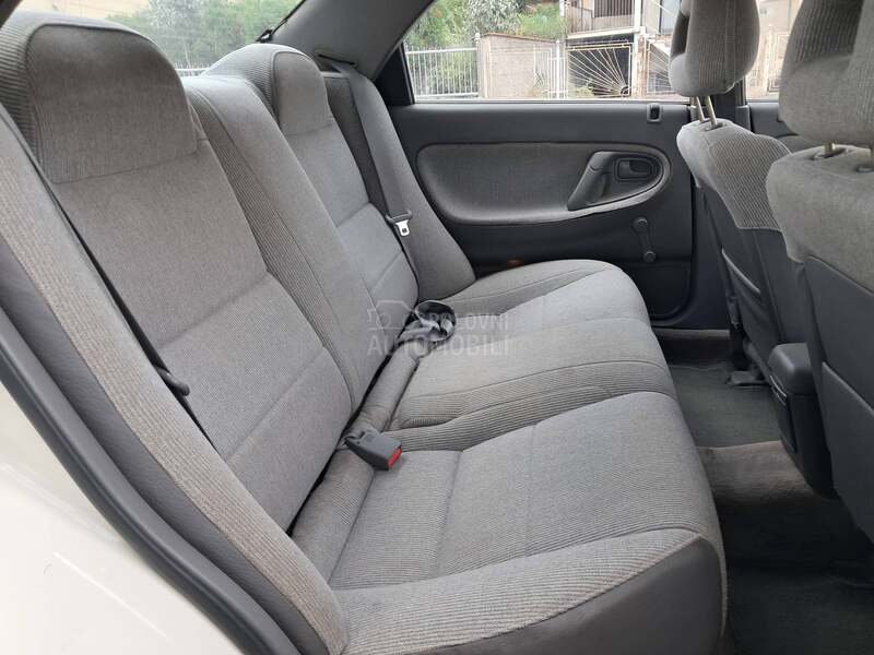 Mazda 626 1.8i