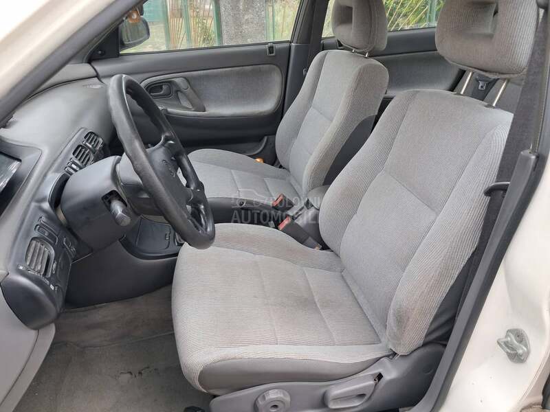 Mazda 626 1.8i
