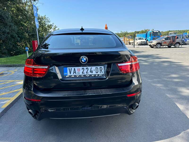 BMW X6 