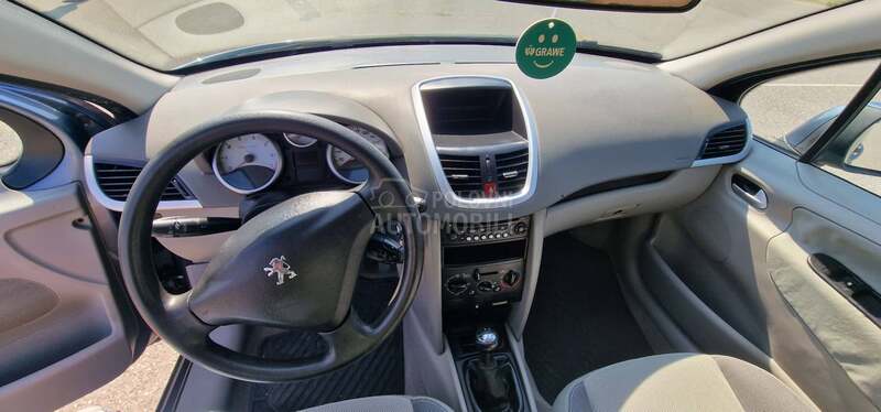 Peugeot 207 207