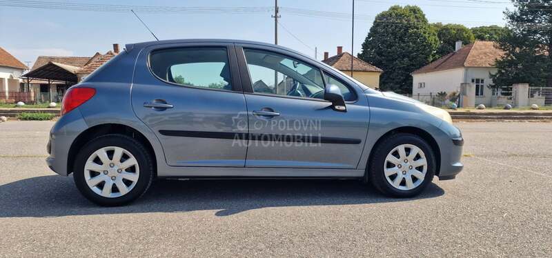 Peugeot 207 207