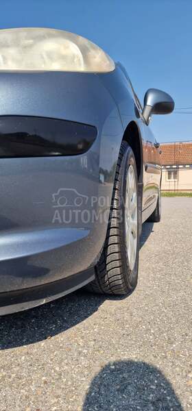 Peugeot 207 207