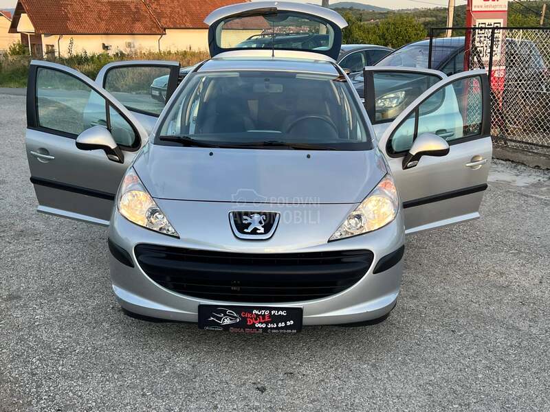 Peugeot 207 1.4 8v