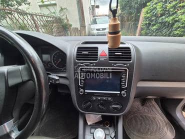 Multimedia Rns 310 za Volkswagen Passat B7