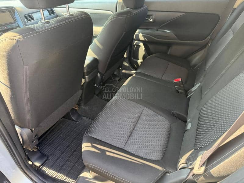 Mitsubishi Outlander 2.2DI-D