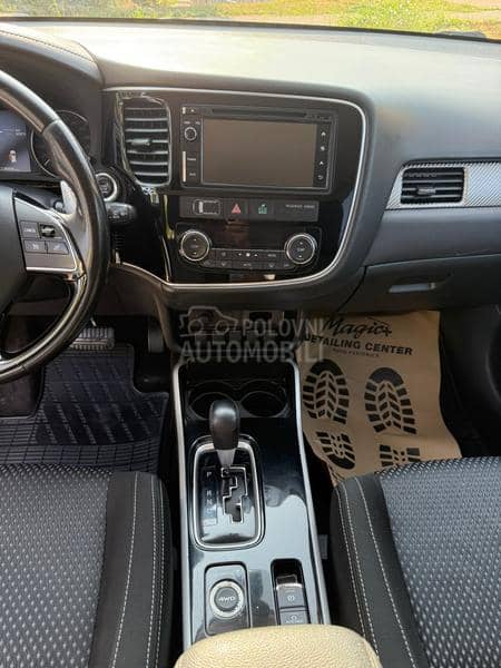 Mitsubishi Outlander 2.2DI-D