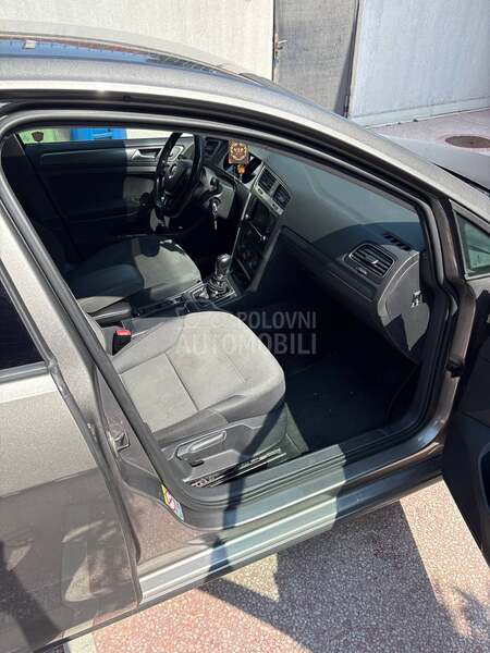 Volkswagen Golf 7 