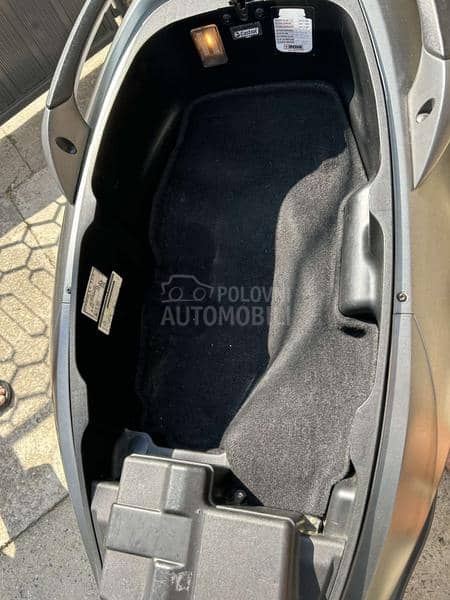 Piaggio MP3 300 LT ABS B kat