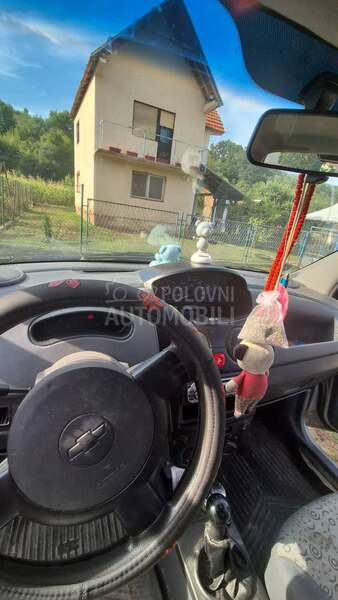 Chevrolet Spark 