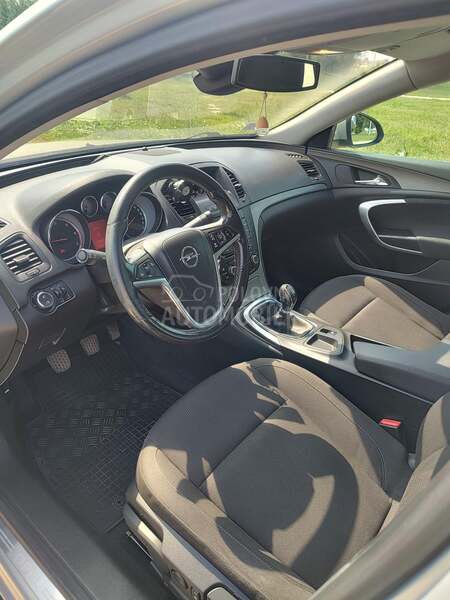 Opel Insignia 2.0 cdti